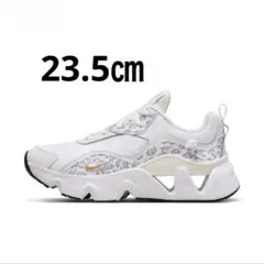 NIKE スニーカー