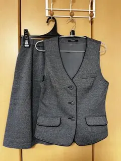事務服　グレー ベストとスカートのセット