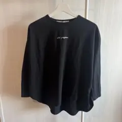 PAGEBOY ブラック ロゴ入り長袖Tシャツ