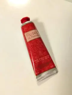 ロクシタン ローズ ベルベット ハンド＆ネイル クリーム 30ml