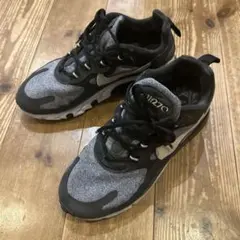 Item thumbnail for item 2af3bee6-34b8-48e4-92b4-4988ea3de856