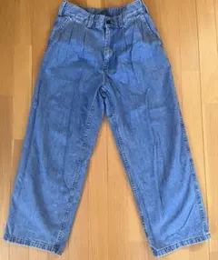 GU デニムパンツ イージーパンツ　Sサイズのサムネイル