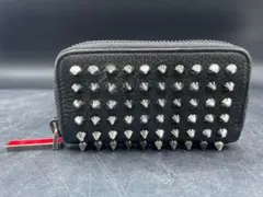 2025年最新】Christian Louboutin キーケースの人気アイテム