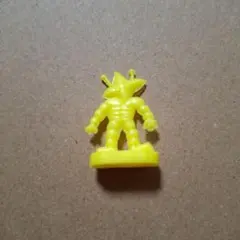 食玩　コリス　フエラムネ　おまけ　男の子用　おもちゃばこ　台座怪獣　黄　Hのサムネイル