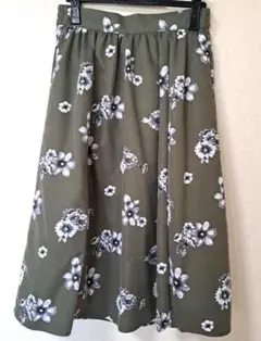 花柄 フレアスカート カーキ
