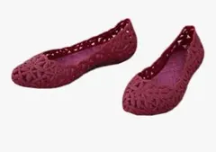 ワインレッド カットアウト フラットシューズ