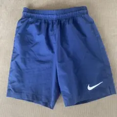 Nike ネイビー ハーフパンツ 130〜140センチ