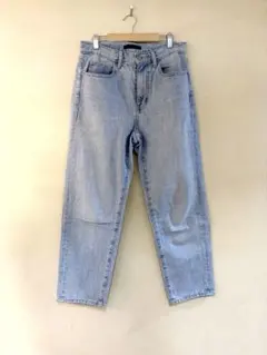 スラウチテーパードアンクルジーンズ　デニム　ブルー　テーパード　ユニクロ　24