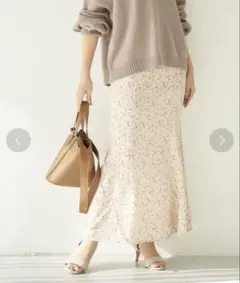 earth music&ecology 花柄マーメイドスカート(M)