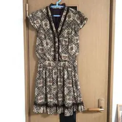 axes femme フラワープリント ノースリーブワンピース