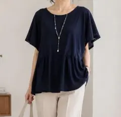 美品✨グローブ シアー ドルマン カットソー ペプラム風 紺 Mのサムネイル