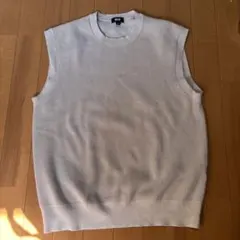 UNIQLO ライトグレー ノースリーブベスト S