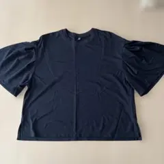 一度短時間着用のみ　GU 袖フリルTシャツ　サイズXXL 黒