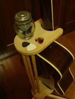 木製ギタースタンド！　アコースティックギター用　組立接着式②