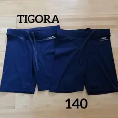 Item thumbnail for item ddbbbf89-4d9b-45dd-8f27-b45418477355