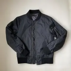 ユニクロ　ブラック MA-1 フライトジャケット　XS