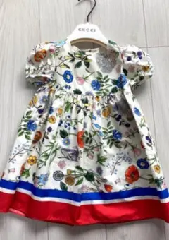 GUCCI キッズ ワンピース 花柄 18-24mのサムネイル