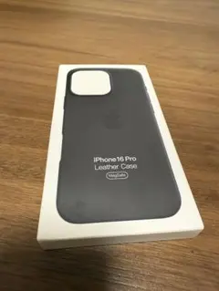 iPhone 16 Pro Leather Case ブラック