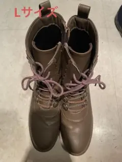 ブラウン ジッパー付きブーツ