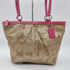 良品　COACH トートバッグ　シグネチャーキャンバス　肩掛け