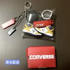 ガチャ詰めポーチ　コンバース　ニューエラ