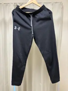 Under Armour 裏起毛スウェットパンツ　ブラック