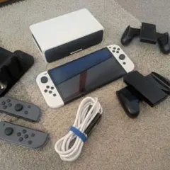 【美品】Nintendo Switch ホワイト★豪華おまけ付