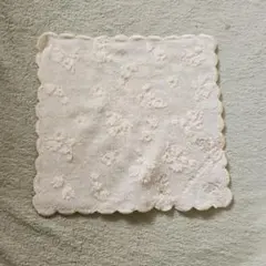 LAURA ASHLEY 花柄刺繍 タオルハンカチ 約25cm x 25cm