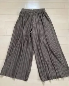 プリーツワイドパンツ ゴムウエスト