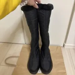 ファー付きブラックロングブーツ　ムートン