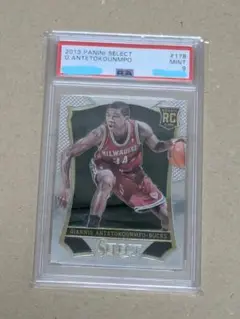 PSA9 Giannis Antetokounmpo RC select