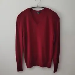 UNIQLO ワインレッド Vネックセーター Lサイズ