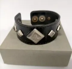 Vivienne Westwood シャトレーヌ スタッズブレスバングル