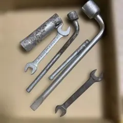 工具　タイヤ交換