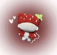 いちご ぬい服 ぬいぐるみ ちびぐるみ 赤 猫耳ニット帽 編み物 ハンドメイド