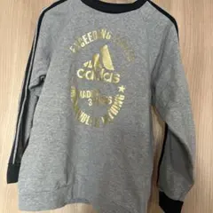 adidas グレー トレーナー 長袖