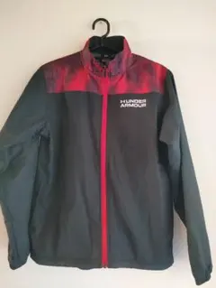 新品未使用品　UNDER ARMOUR HISTORM ジャケット
