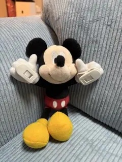 ミッキーマウス　肩のせ　ぬいぐるみ