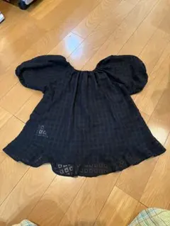 ブラック チュニック バックリボン パフスリーブ