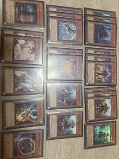 ど*だ様 遊戯王 クオシク サイレントマジシャンLV8 25th 光の黄金櫃