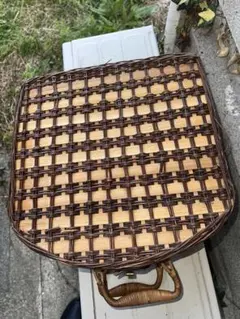 籐製四角形バスケット