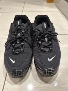 nike スニーカー 27