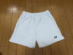 ヨネックス ライトグレー ショートパンツ
