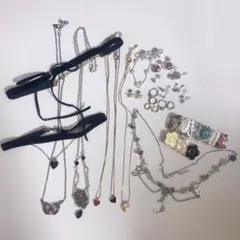 ネックレス　チョーカー　ピアス　ブレスレット　ヘアピン　グランジ　y2k 地雷