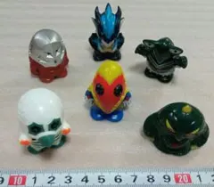【6体まとめ売り】♾️ウルトラ怪獣 指人形セットのサムネイル
