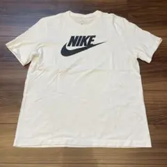 NIKE ナイキ　Tシャツ　ロゴ　半袖　白