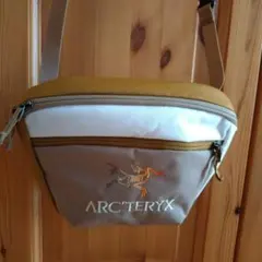 【新品未使用】希少ARC' TERYX　BEAMS別注 Mantis2 ARC'TERYX アークテリクス BEAMS 別注 Mantis 2 Wastpack