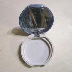 ケースのみ　CANMAKE イルミネイティングフィニッシュパウダー