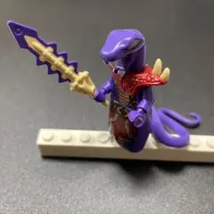 レゴ LEGO ニンジャゴー ミニフィグ 忍者 敵 蛇 紫 チョップライのサムネイル
