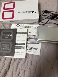 Nintendo DS シルバー 本体 箱あり